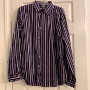 Men’s Apt 9 Button Down Shirt. Size L